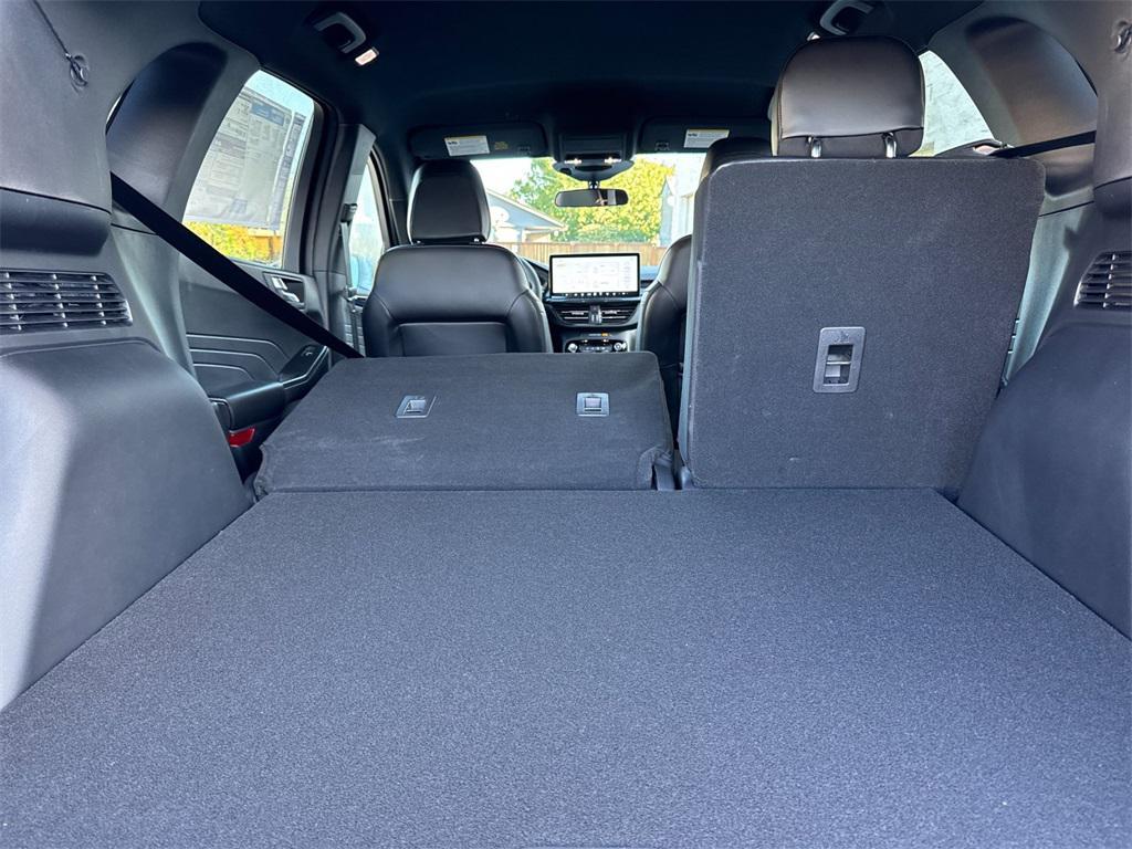 new 2025 Ford Escape car, priced at $29,935