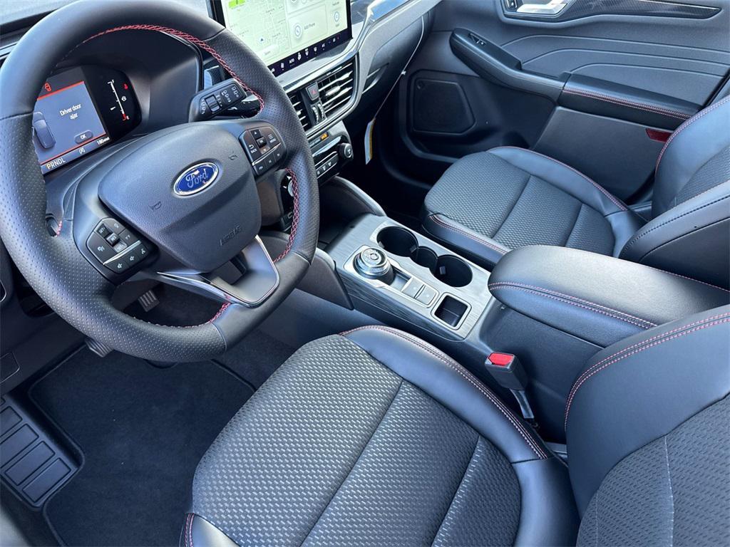 new 2025 Ford Escape car, priced at $29,935