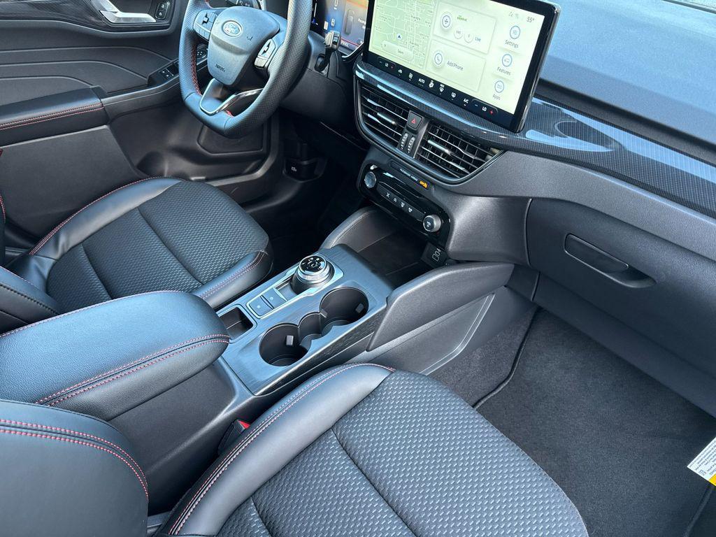 new 2025 Ford Escape car, priced at $29,435