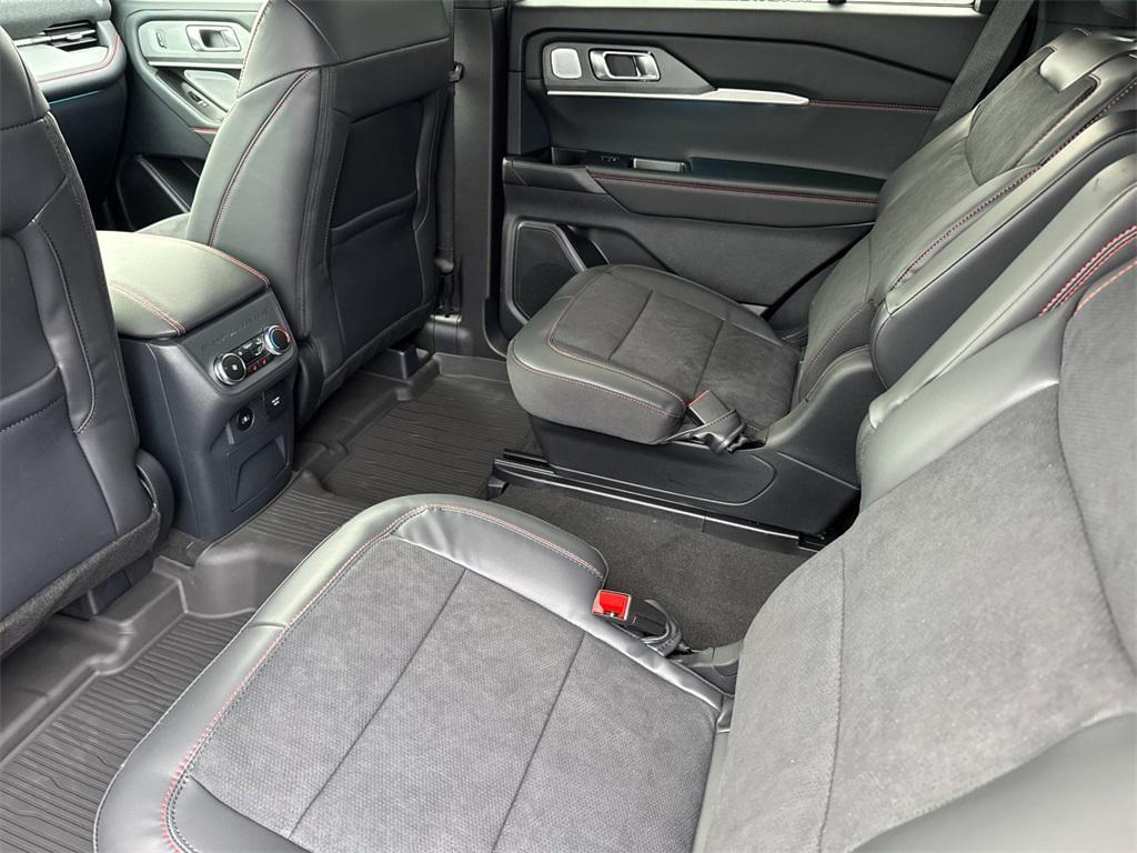 new 2025 Ford Explorer car, priced at $61,185
