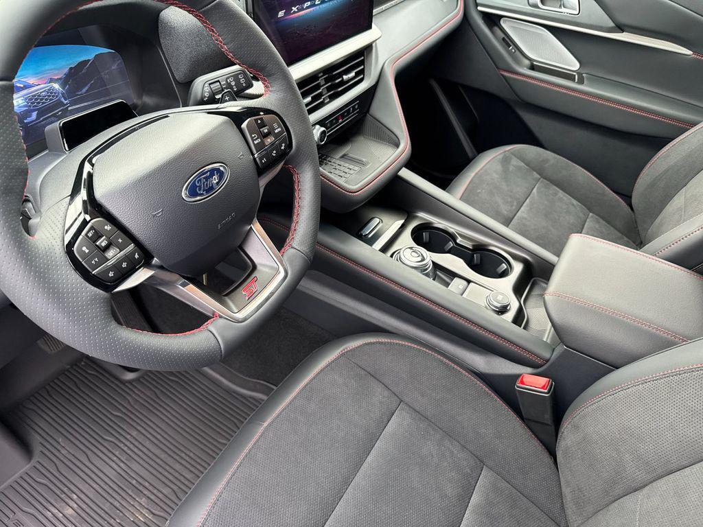 new 2025 Ford Explorer car, priced at $58,616
