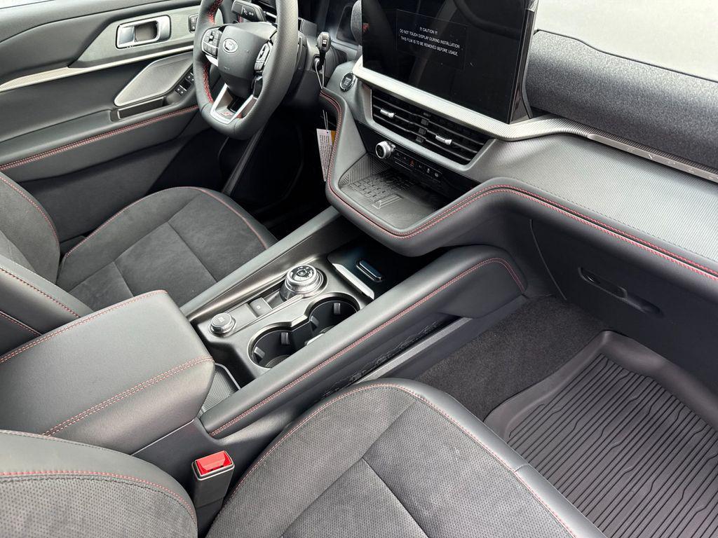 new 2025 Ford Explorer car, priced at $58,616