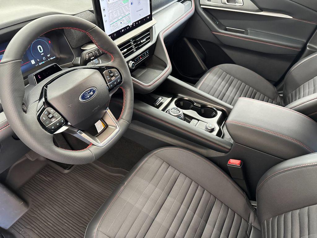 new 2025 Ford Explorer car, priced at $48,365