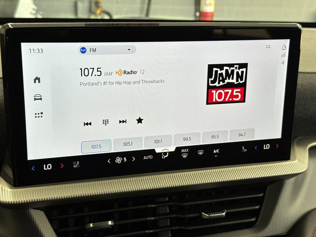 new 2025 Ford Explorer car, priced at $48,365