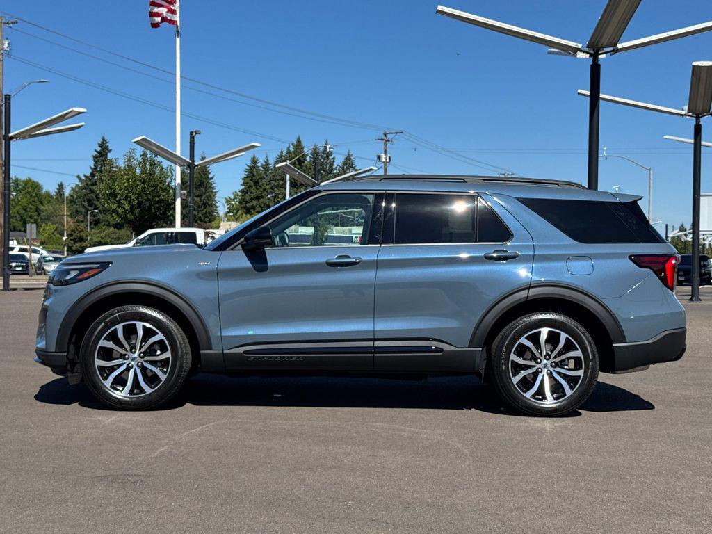 new 2025 Ford Explorer car, priced at $48,365