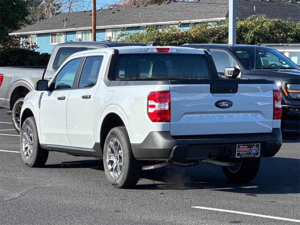 new 2025 Ford Maverick car, priced at $31,595