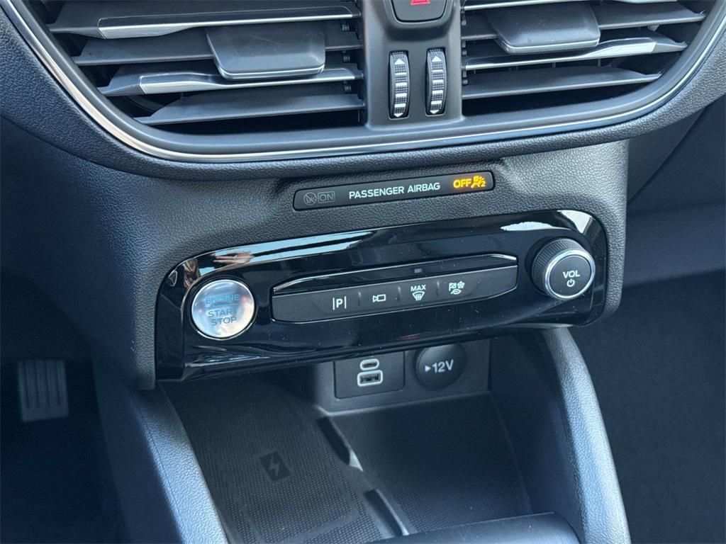 new 2025 Ford Escape PHEV car, priced at $46,875