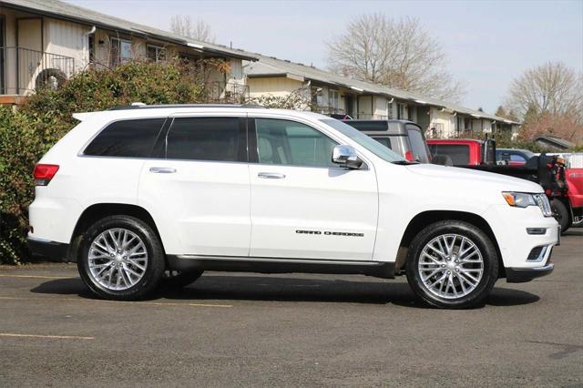 used 2017 Jeep Grand Cherokee car