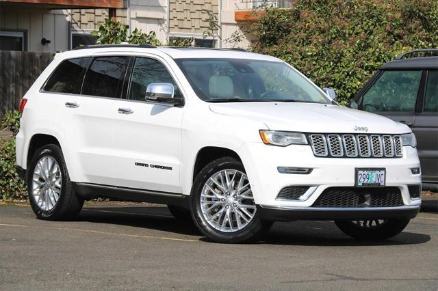 used 2017 Jeep Grand Cherokee car