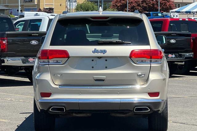 used 2014 Jeep Grand Cherokee car, priced at $15,490