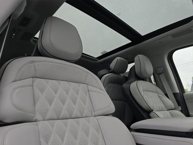 used 2025 Lincoln Navigator car, priced at $134,185