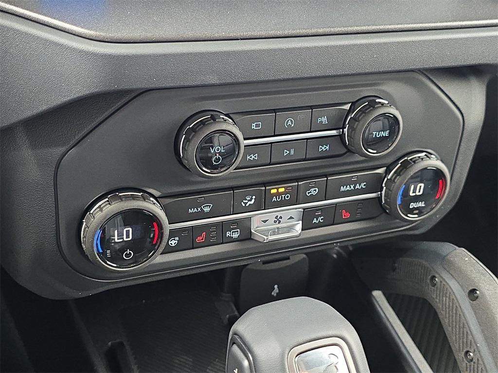 new 2025 Ford Bronco car, priced at $67,130