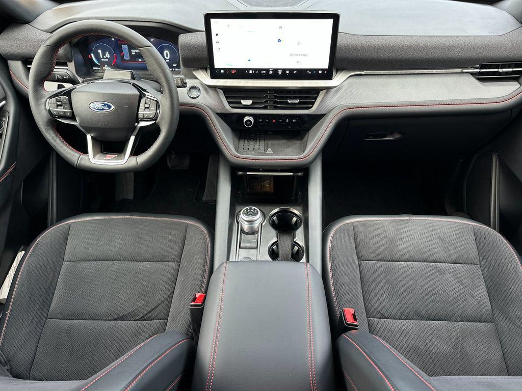 new 2025 Ford Explorer car, priced at $59,845