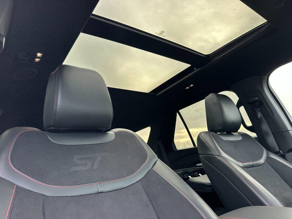 new 2025 Ford Explorer car, priced at $59,845