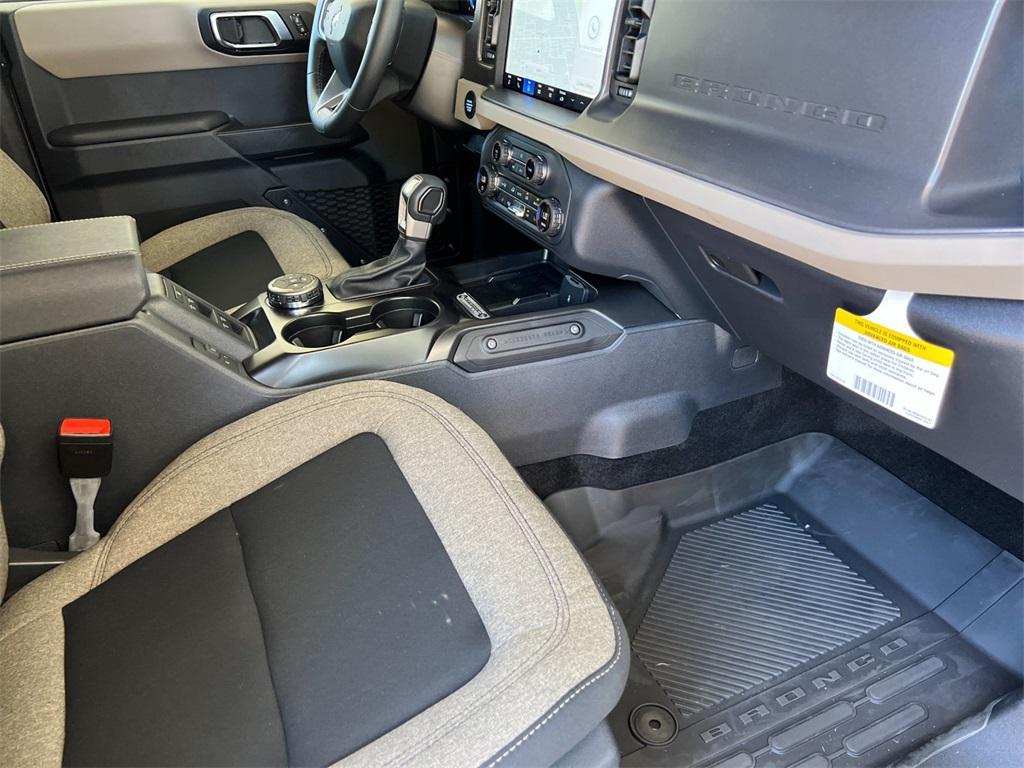 new 2025 Ford Bronco car, priced at $46,139