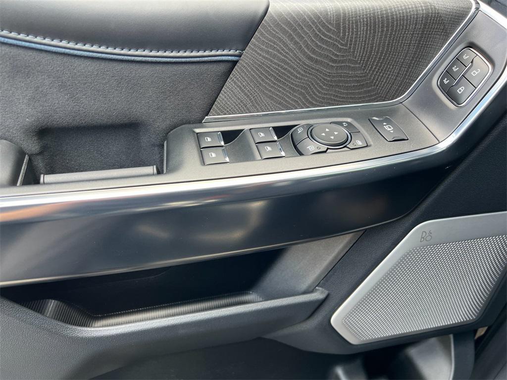 new 2025 Ford F-350 car, priced at $100,650