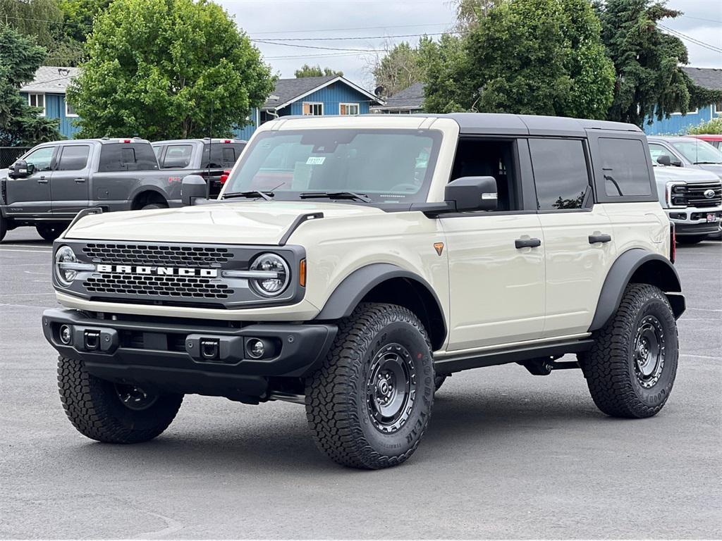 new 2025 Ford Bronco car, priced at $66,860