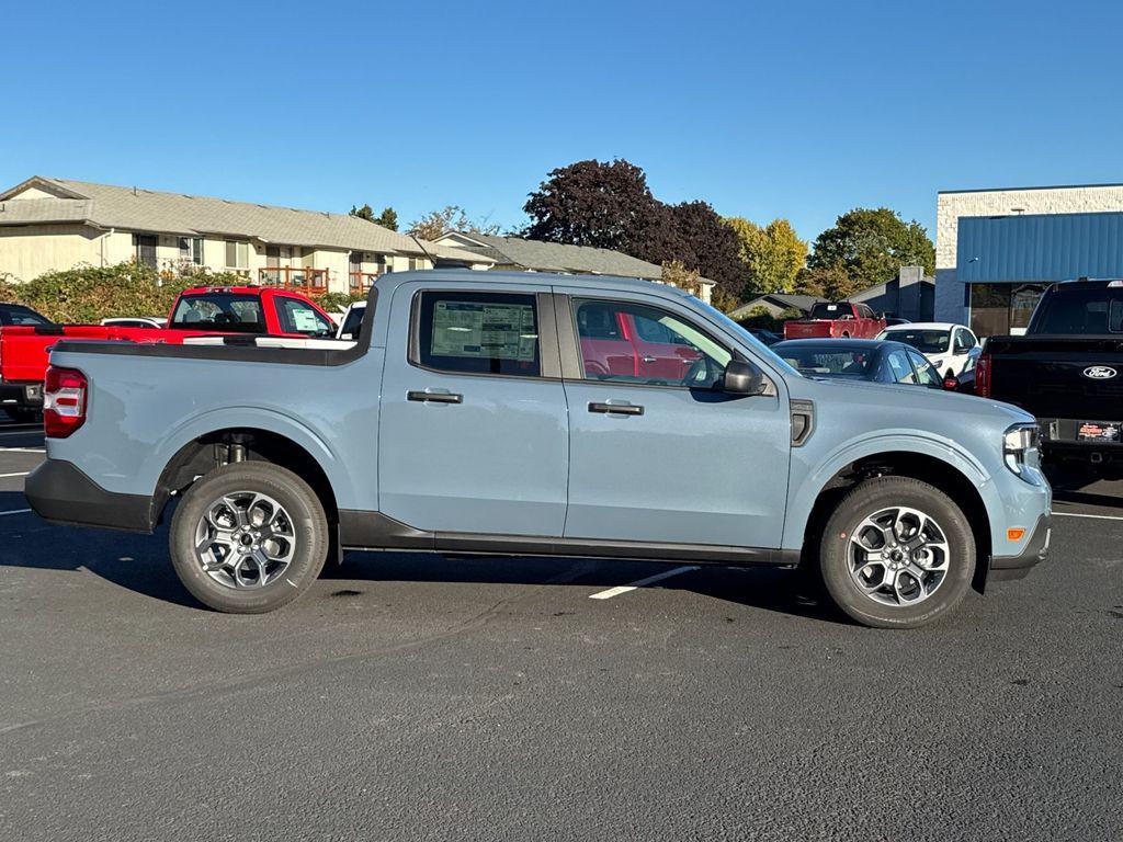new 2025 Ford Maverick car, priced at $32,090