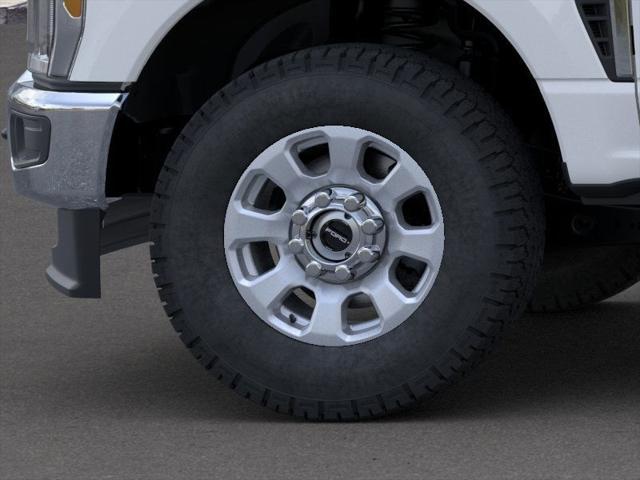 new 2025 Ford F-350 car, priced at $71,810
