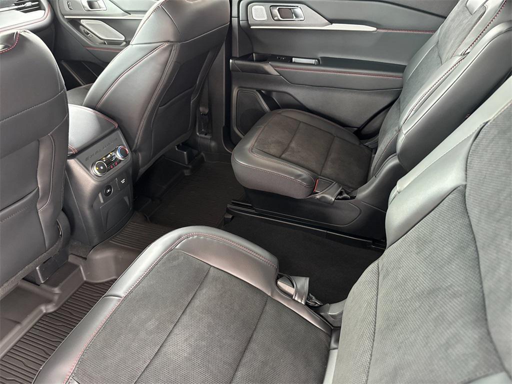 new 2025 Ford Explorer car, priced at $61,485