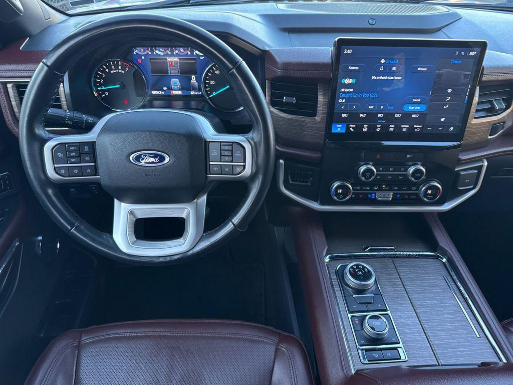 used 2023 Ford Expedition car, priced at $45,150