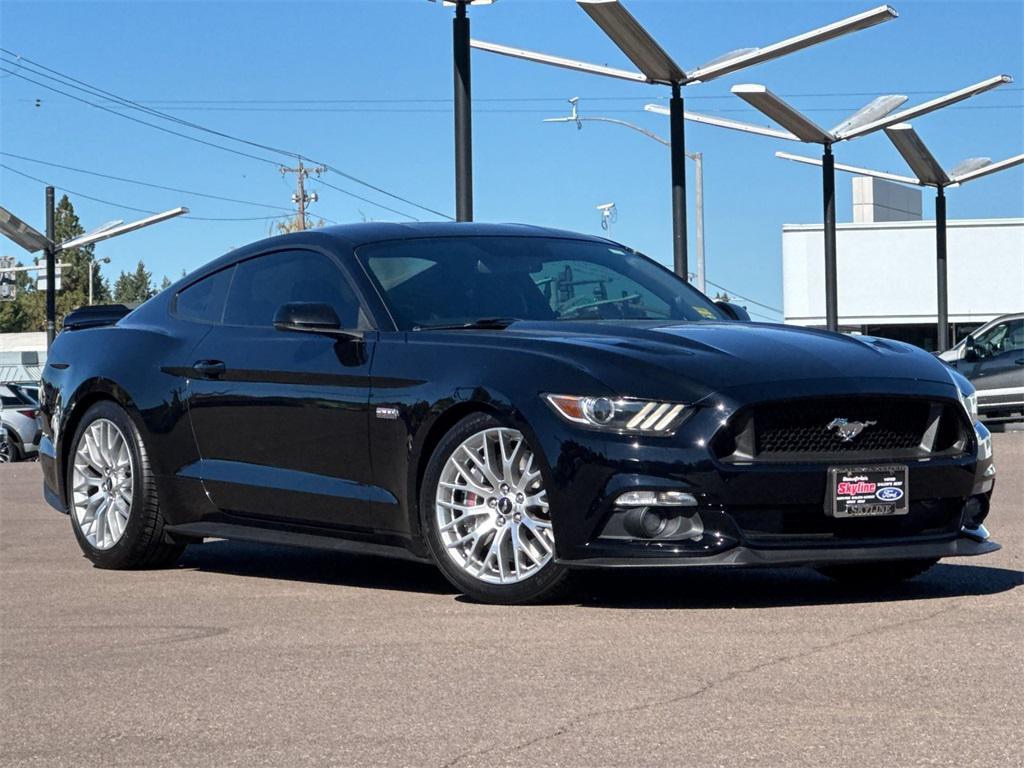 used 2016 Ford Mustang car