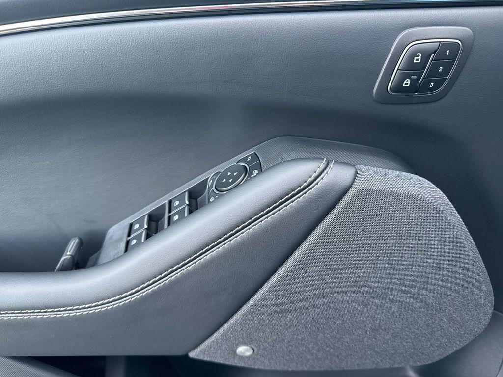 new 2025 Ford Mustang Mach-E car, priced at $52,660