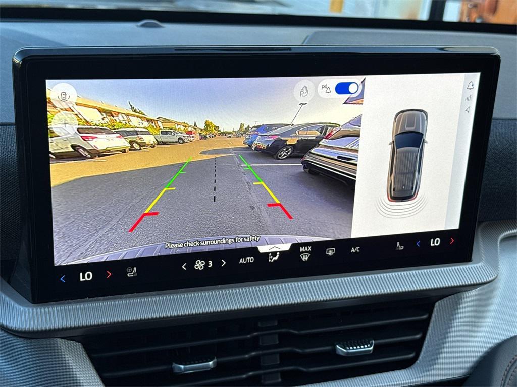 new 2025 Ford Explorer car, priced at $49,585