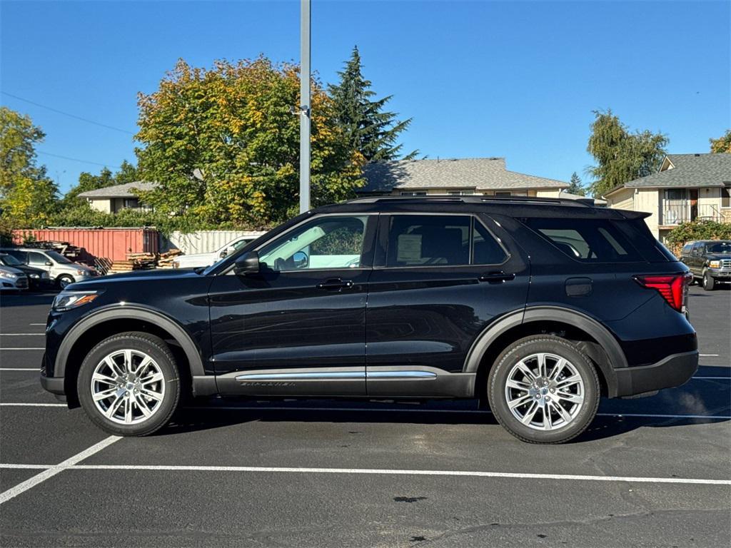 new 2025 Ford Explorer car, priced at $49,585