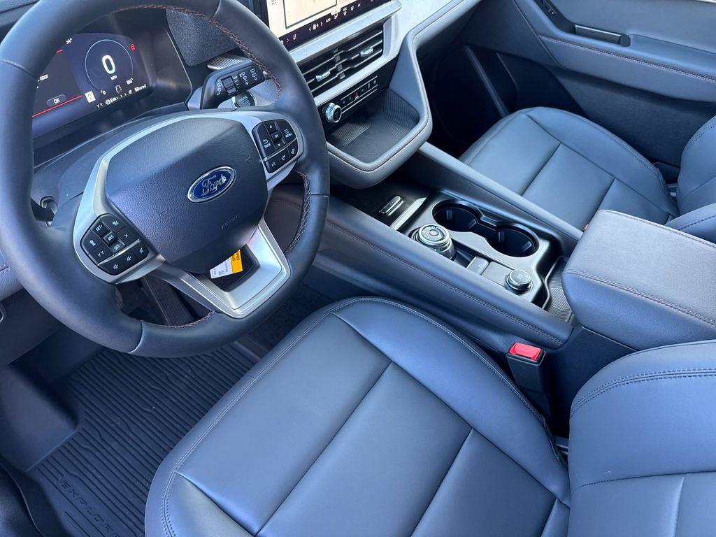 new 2025 Ford Explorer car, priced at $47,411