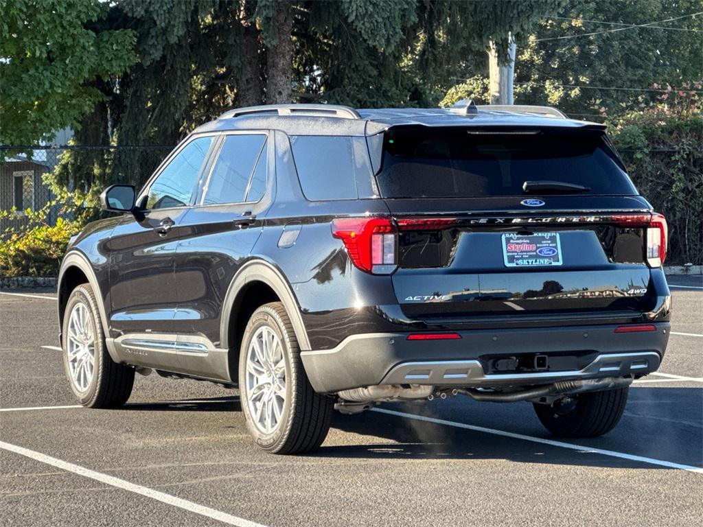 new 2025 Ford Explorer car, priced at $49,585