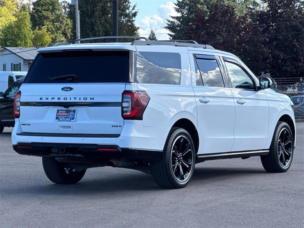 used 2022 Ford Expedition car