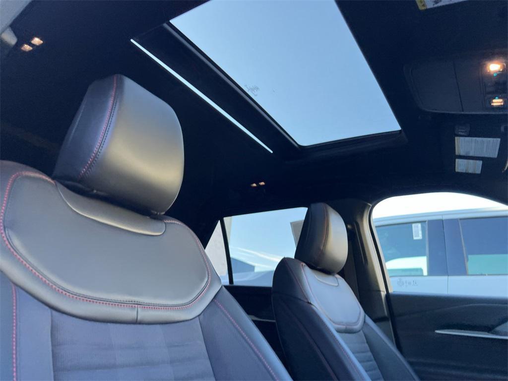 new 2025 Ford Explorer car, priced at $50,380