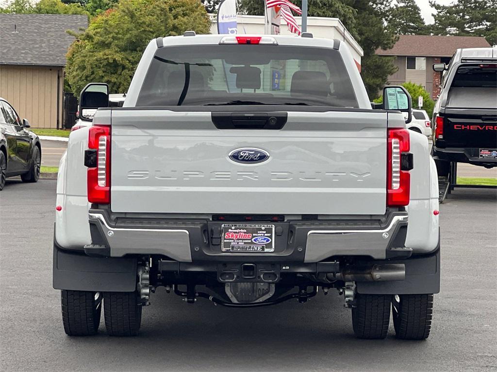 new 2025 Ford F-450 car, priced at $86,860