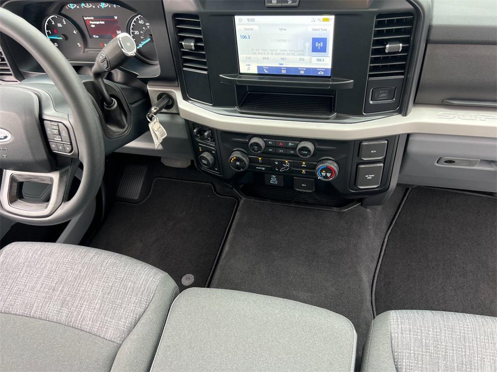 new 2025 Ford F-450 car, priced at $86,860
