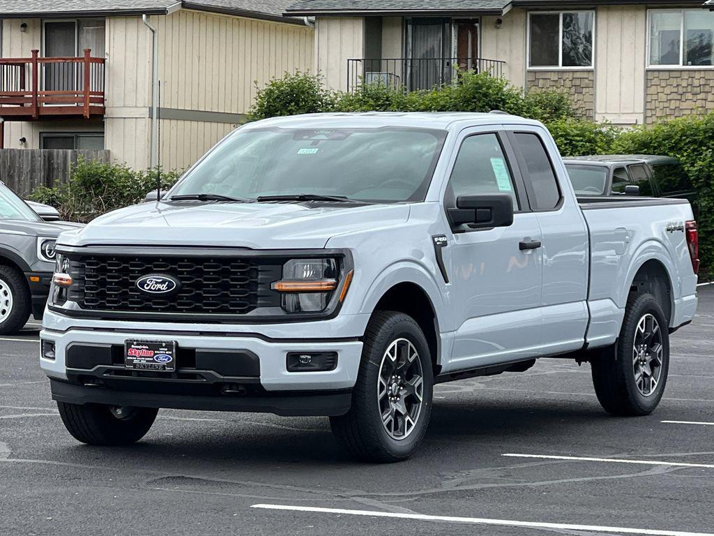 new 2025 Ford F-150 car, priced at $45,643