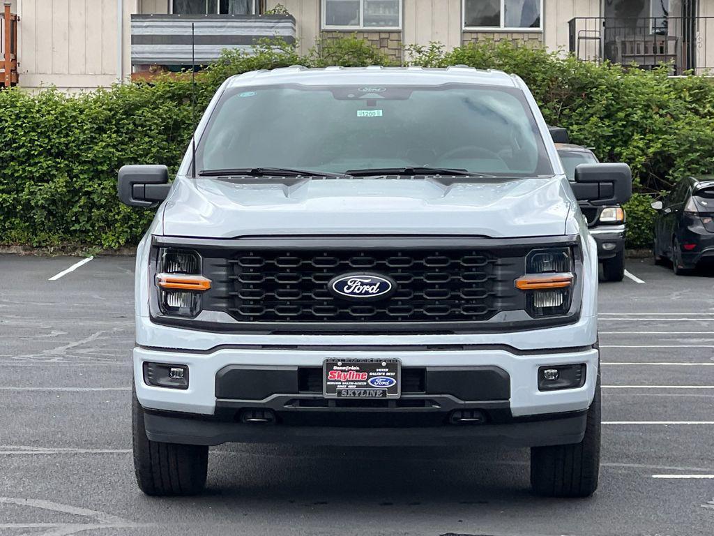 new 2025 Ford F-150 car, priced at $45,643