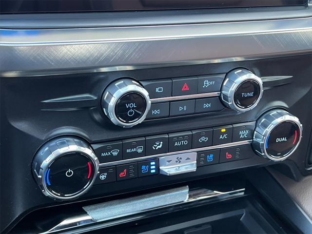 new 2025 Ford F-250 car, priced at $95,065