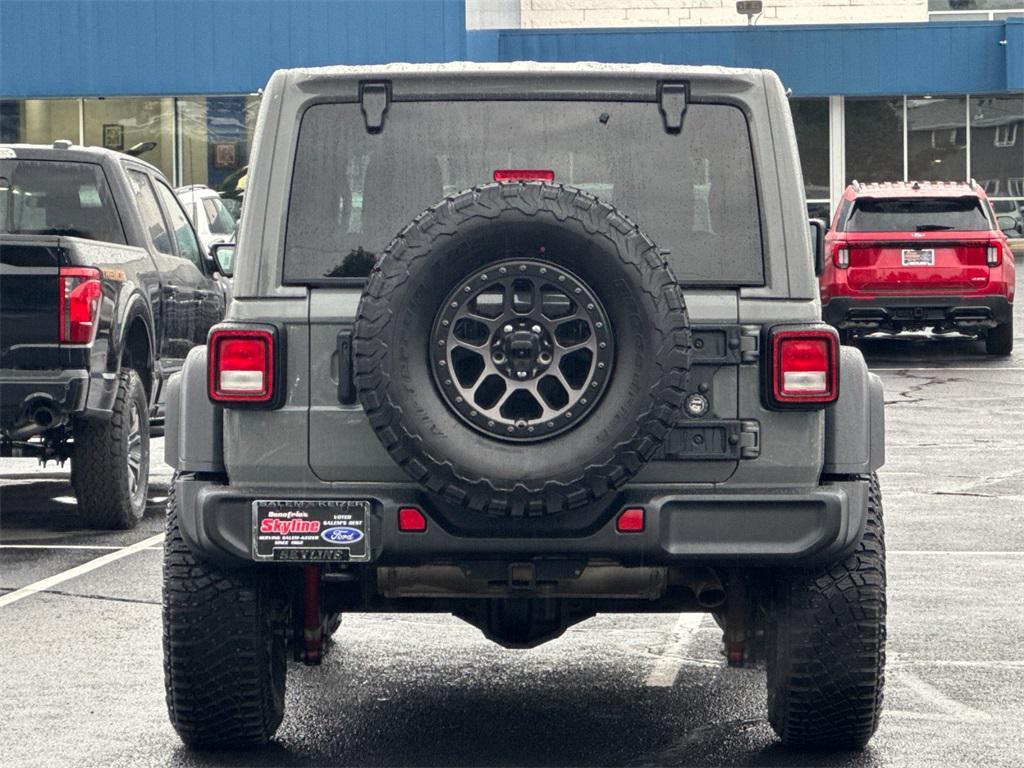 used 2022 Jeep Wrangler Unlimited car, priced at $40,998
