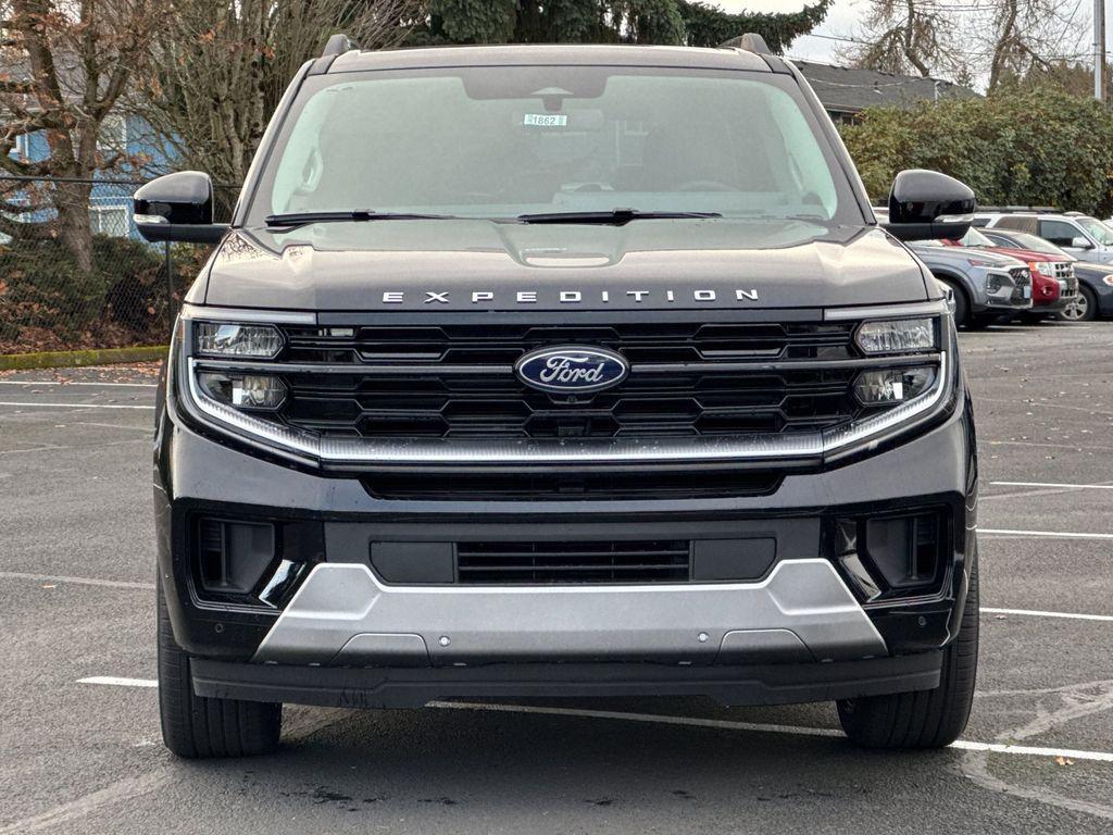 new 2025 Ford Expedition car, priced at $91,015