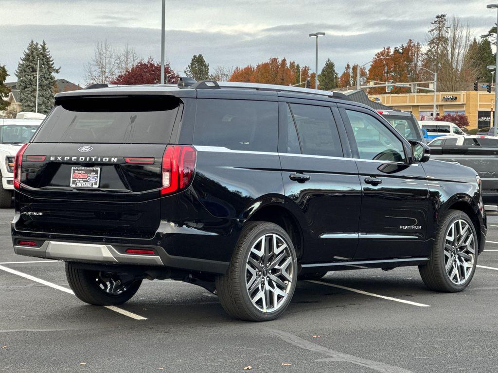 new 2025 Ford Expedition car, priced at $91,015