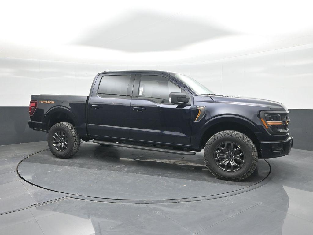 new 2025 Ford F-150 car, priced at $60,292