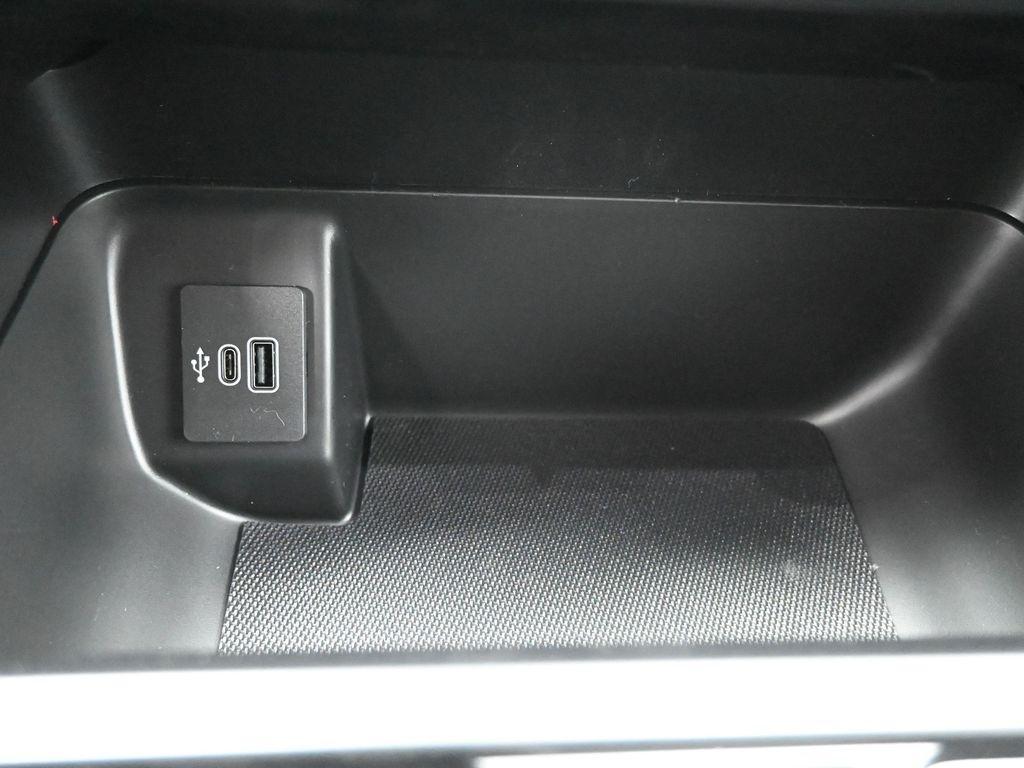 new 2025 Ford F-150 car, priced at $60,292