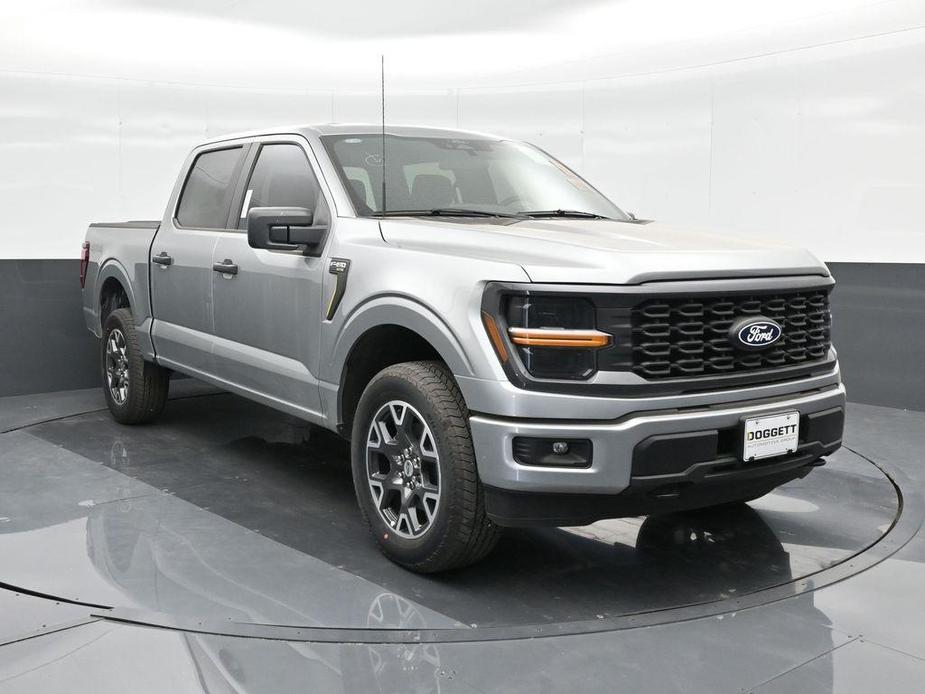 new 2024 Ford F-150 car, priced at $39,817