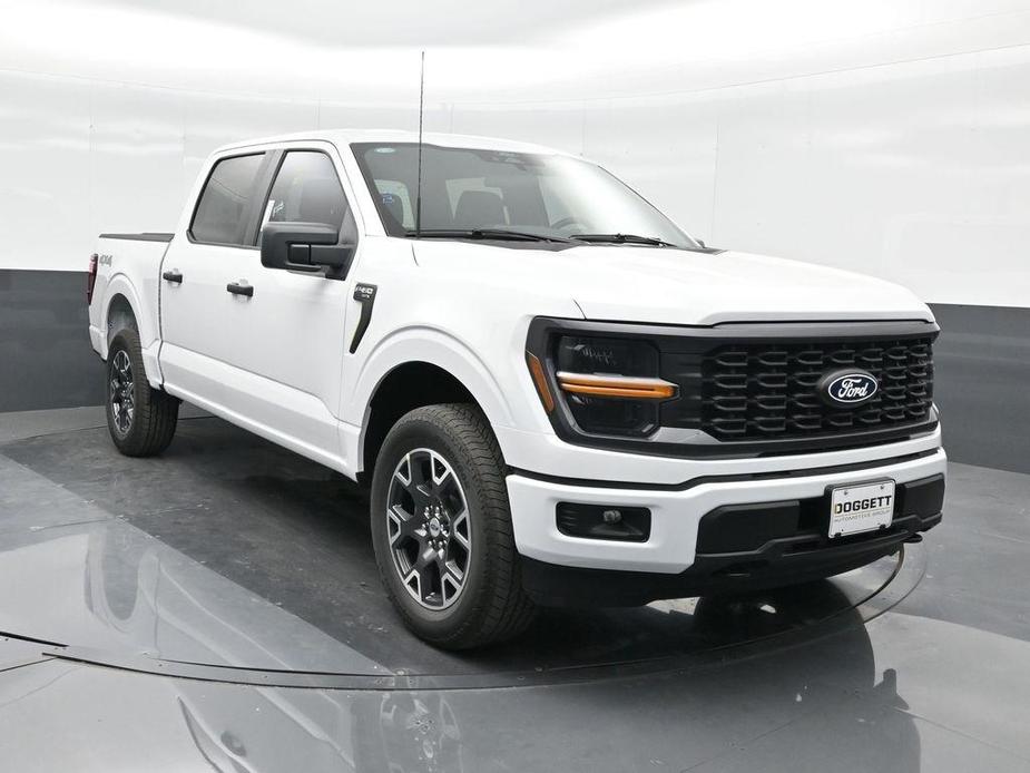 new 2024 Ford F-150 car, priced at $41,570