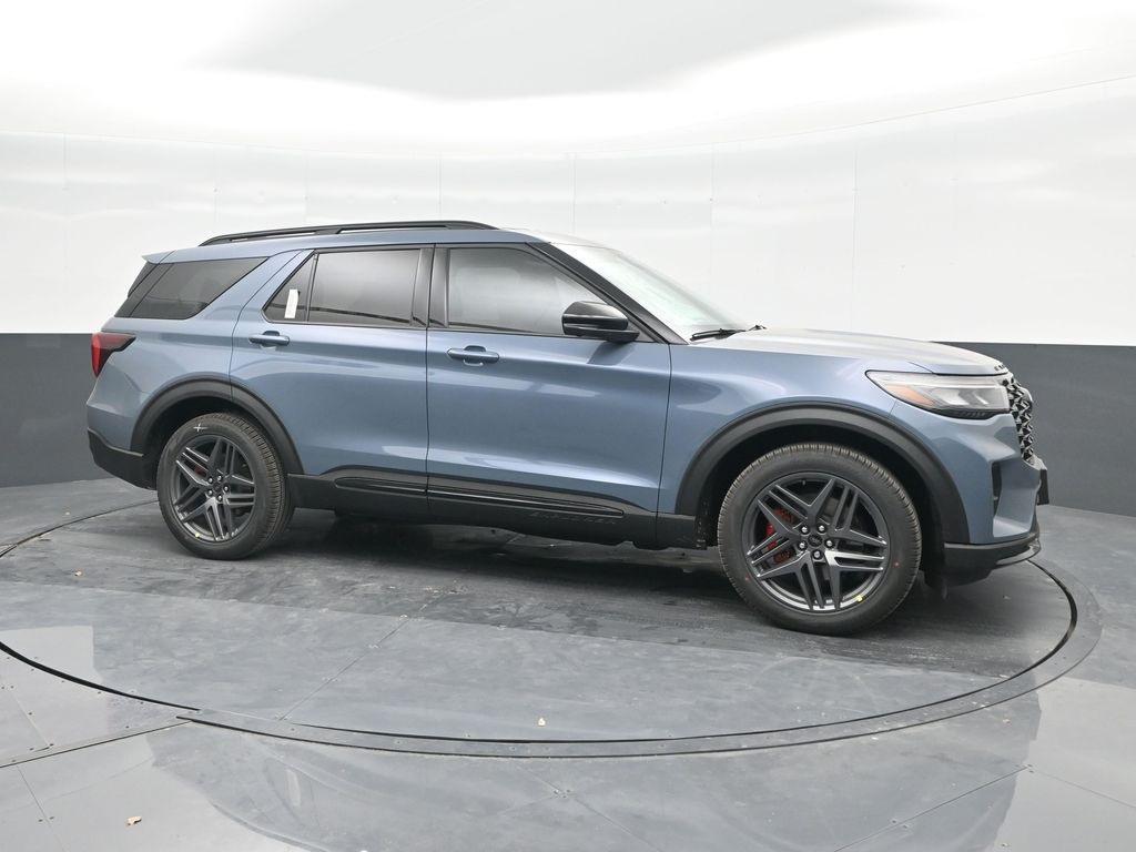 new 2025 Ford Explorer car, priced at $50,527