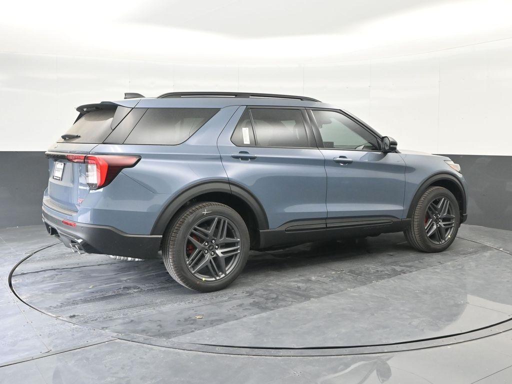 new 2025 Ford Explorer car, priced at $50,527