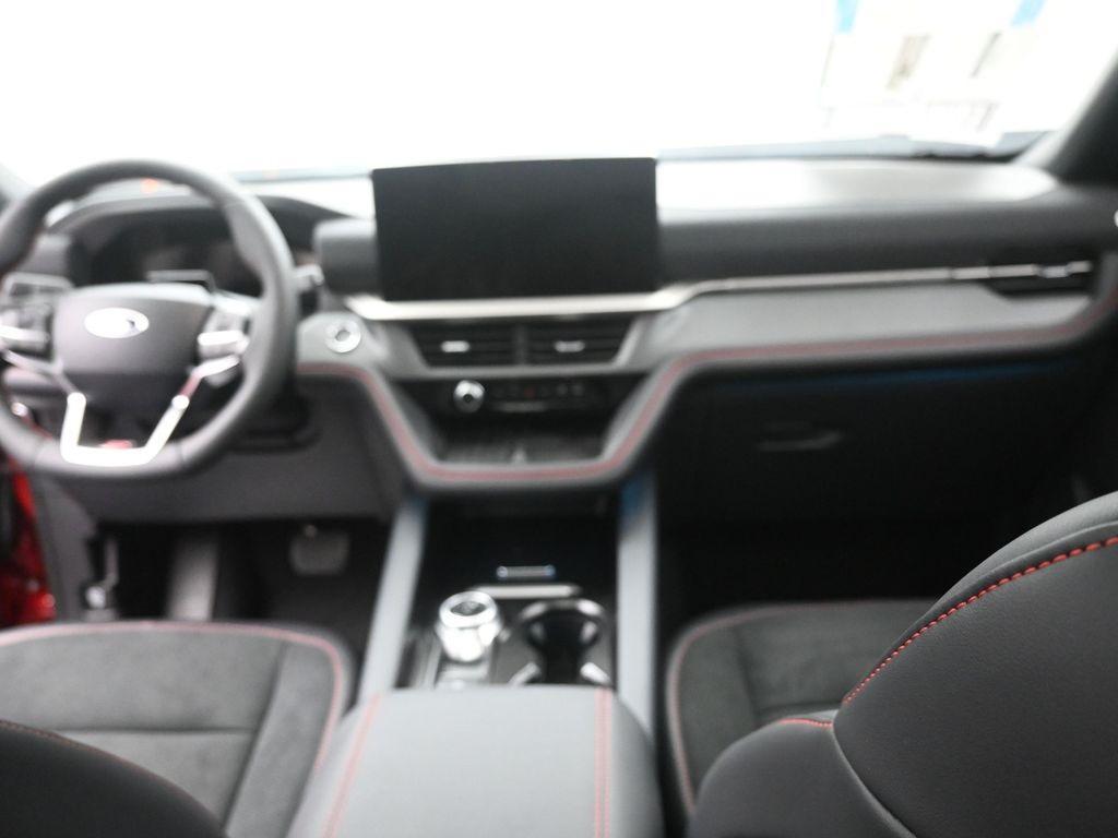 new 2025 Ford Explorer car, priced at $53,059
