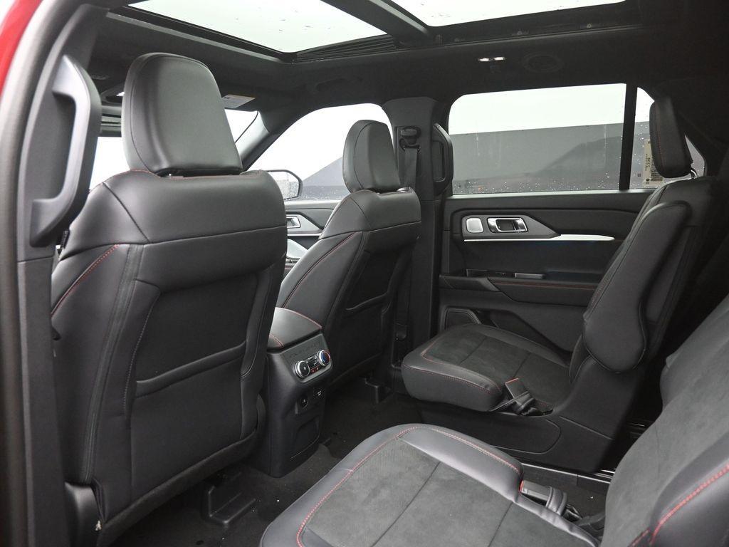 new 2025 Ford Explorer car, priced at $53,059