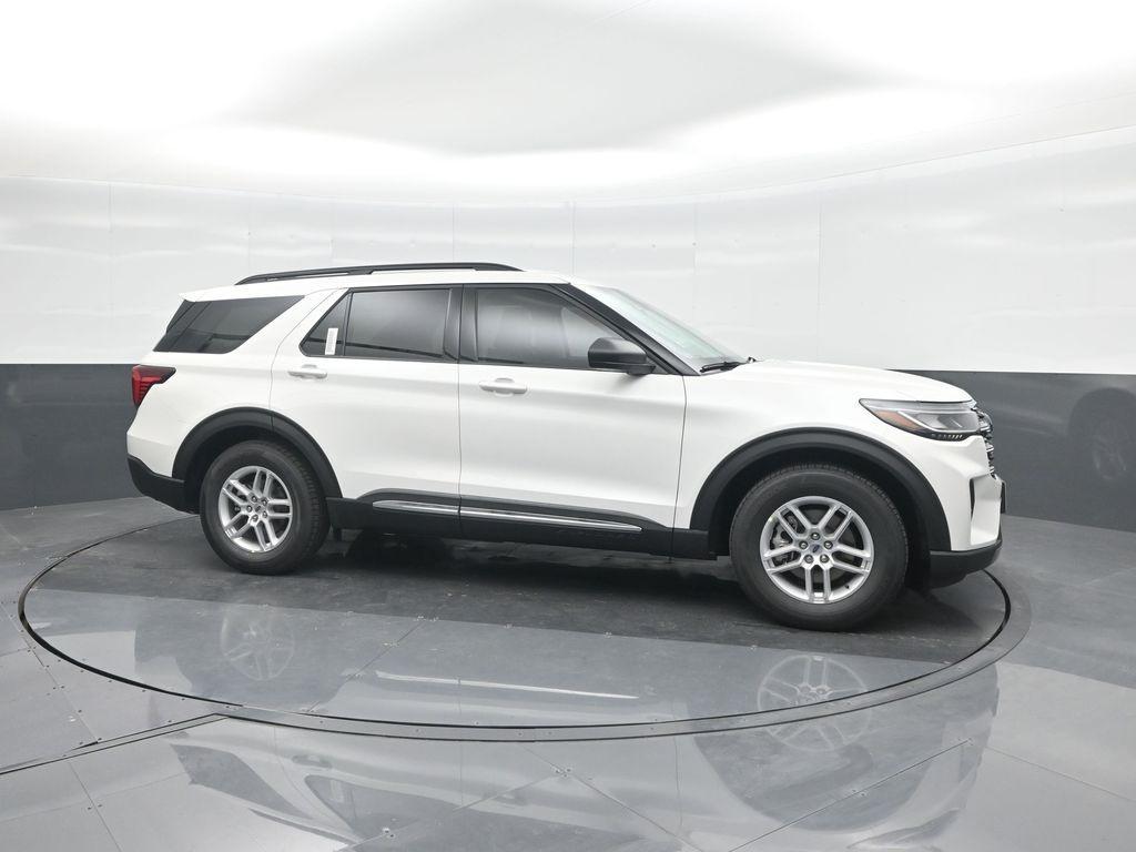 new 2025 Ford Explorer car, priced at $43,296